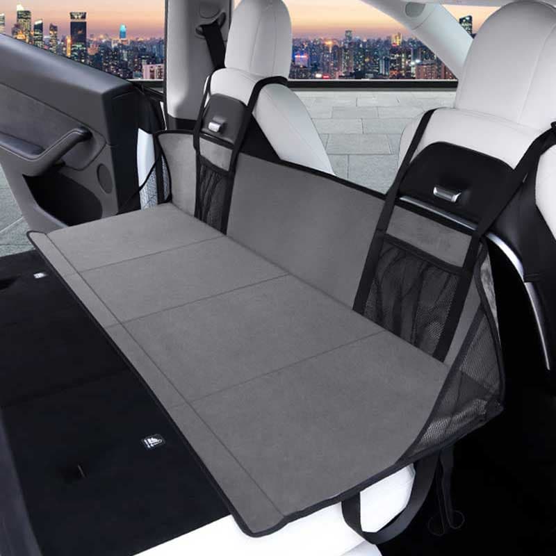Campingmatras — Tesla Model 3 & Model Y